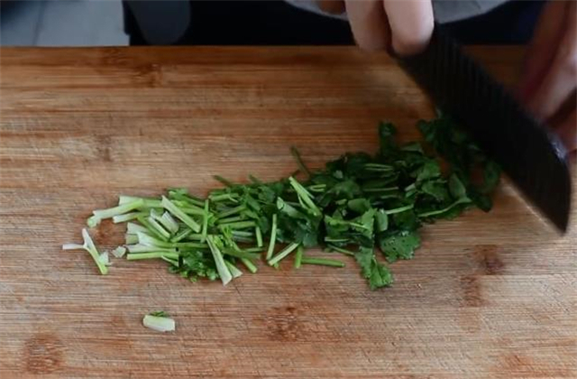 饭店的凉拌腐竹为何那么好吃做法诀窍告诉你,看一遍就能学会