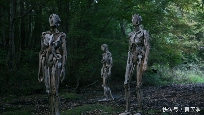 深处|男子丛林深处见一群“没有衣服的人”,走进一看,感觉厉害无比!