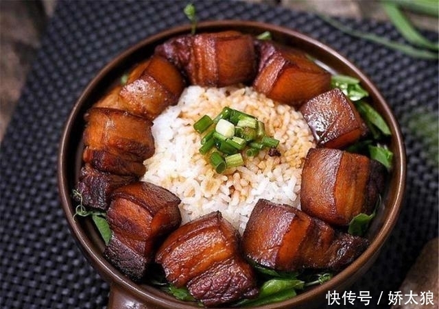  远离|血液粘稠的人，一般有4种表现，记住少碰3类食物，血栓渐渐远离