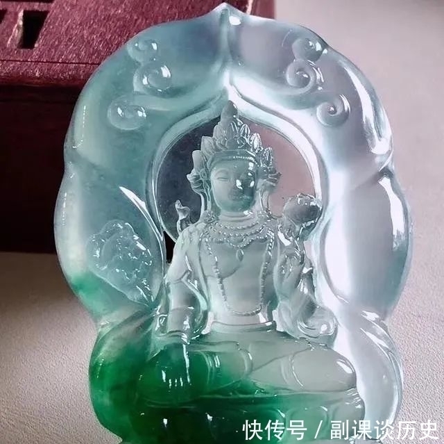 翡翠价格一般多少钱最清晰的翡翠价格对照表