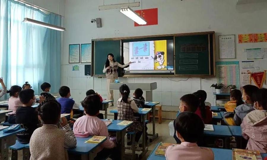 教师|日照山海天旅游度假区龙山路小学：唱响“五部曲”走好衔接路