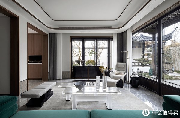 现代人|当现代风，遇见中式风，230㎡中式合院，白墙黛瓦下的诗意生活