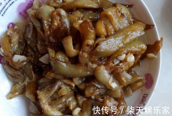 茄子|怀孕期,3种食物孕妇平时别多吃,会吸收毒素,损伤宝宝发育