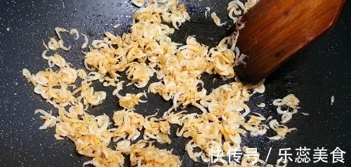 营养|萝卜做馅时，最忌焯水或油炒，教你一招，萝卜香甜营养还不流失