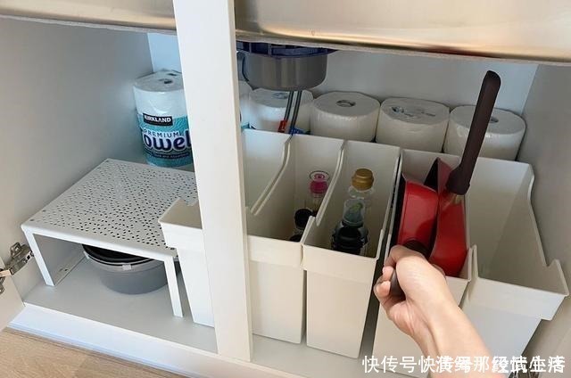 厨房|看了她家的厨房收纳场景，我甘拜下风！学会了你也是收纳“王者”！