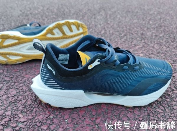 跑步 今年穿过的跑鞋,这5双最值得买!双11年度低价!
