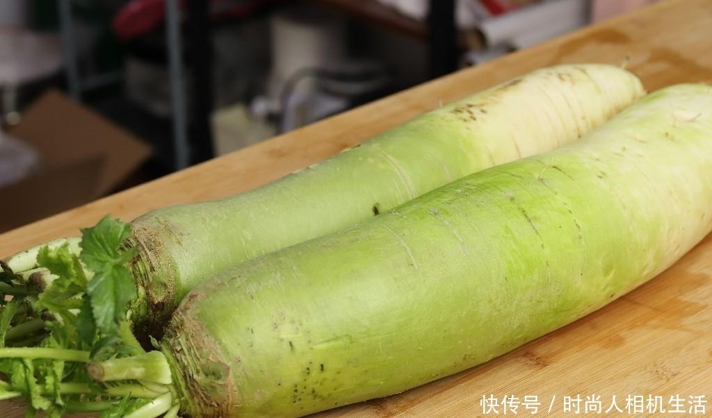 大厨|炸萝卜丸子,用淀粉大错特错,大厨教你正确做法,焦香酥脆吃不够
