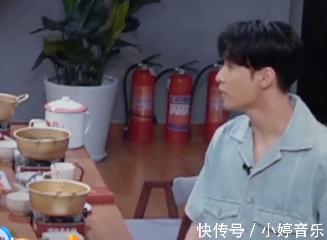 韩庚|王一博、韩庚、张艺兴和刘宪华拼厨艺,有惊艳,有尴尬