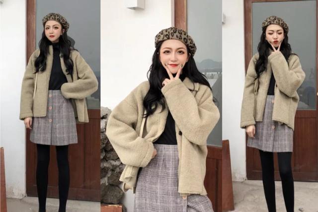 短款 今年流行的这件短外套,比大衣暖和,比羽绒服时髦。