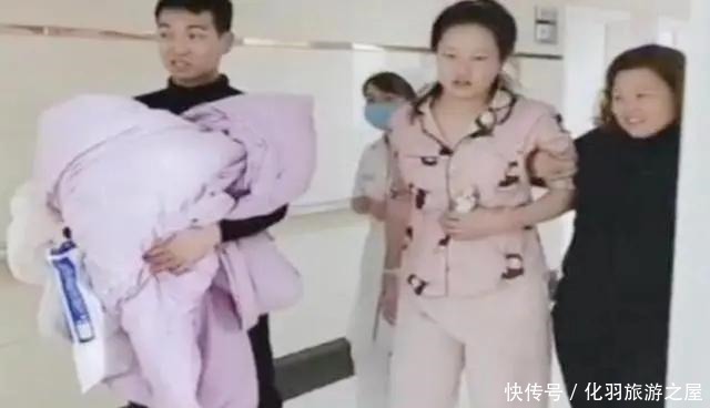 危险期|90后“超人妈妈”火了,生完娃霸气走出产房!这么强不会伤身体吗