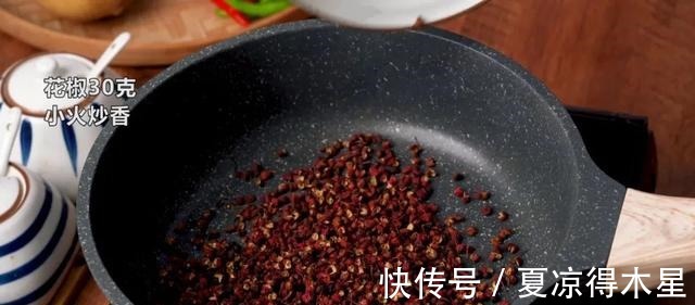 店里40元一小碟,在家做吃到撑!金黄酥脆,香到飞起!