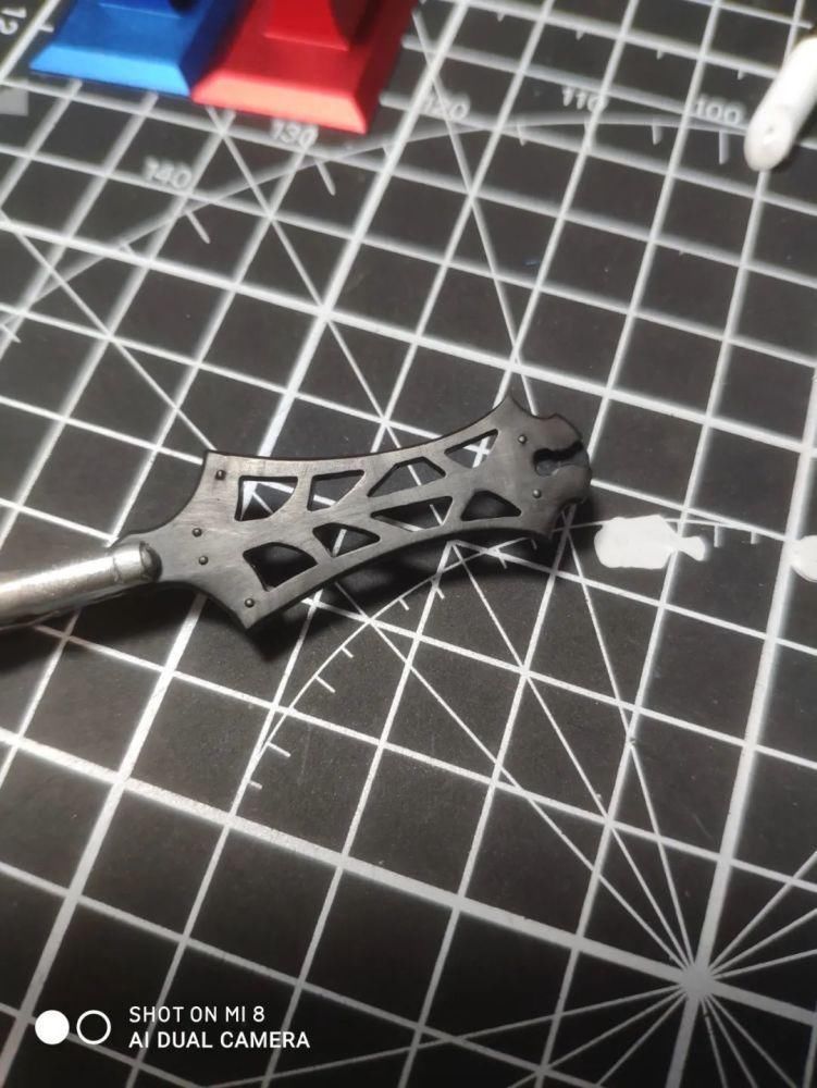 水口|之前好像有人发私信想要看机娘来着,这不就来了嘛