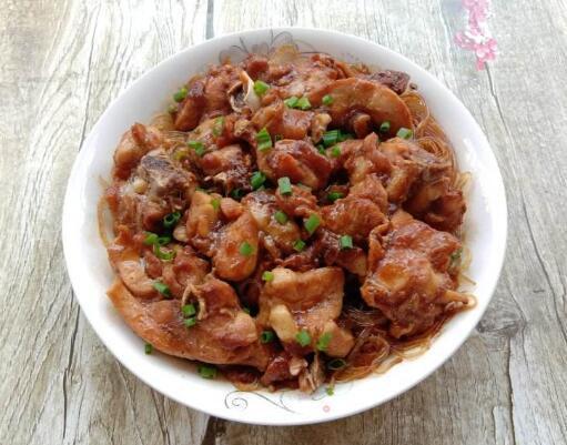 春节过后给家人做几道丰富特色的家常菜，简单易做，越吃越香