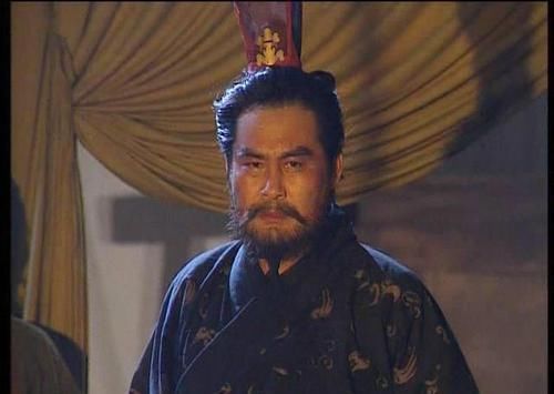 原因|典韦和许褚都是一流悍将，为何双战吕布却占不到便宜？原因很简单