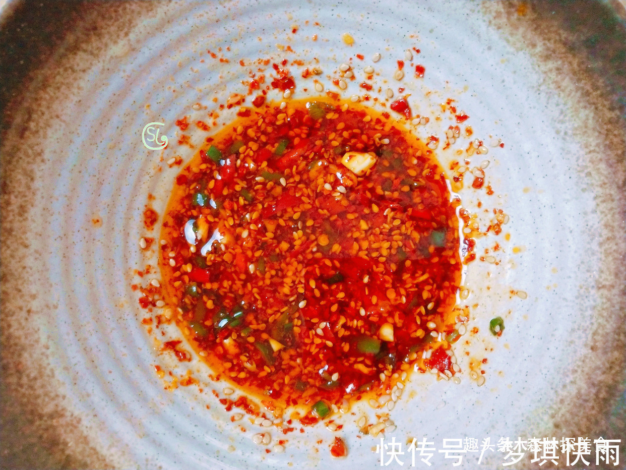 浇汁豆腐|豆腐好吃做法,家人天天都想吃,营养解馋,比肉还好吃