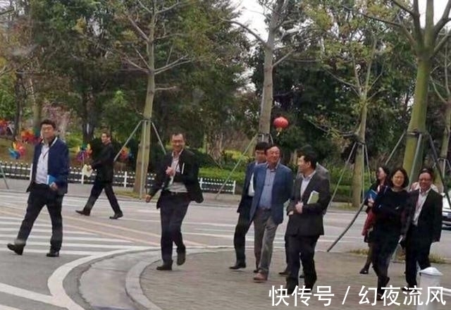 福布斯|任正非要打车送教授,司机要130任正非只肯出100,司机转头开走了