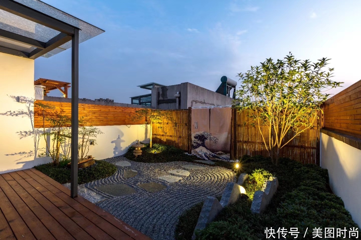 没院子,也可以在屋顶造园,将荒废屋顶打造成空中花园,太惊艳了