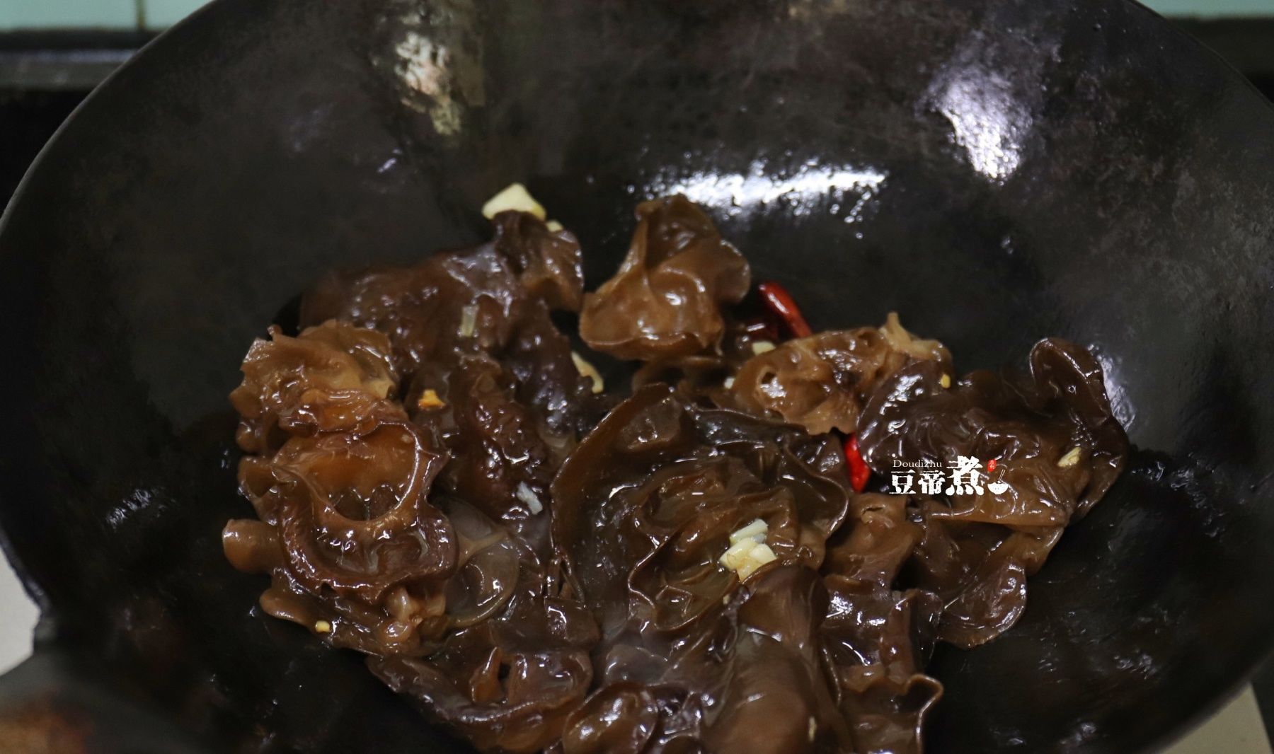 营养|立秋前，鸡鸭鱼肉都不如它，我家几天就吃一回，省钱下饭还营养