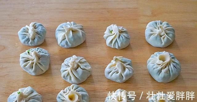 青菜|三伏天,这包子味道太香了,皮薄馅多又营养,一口一个真解馋!