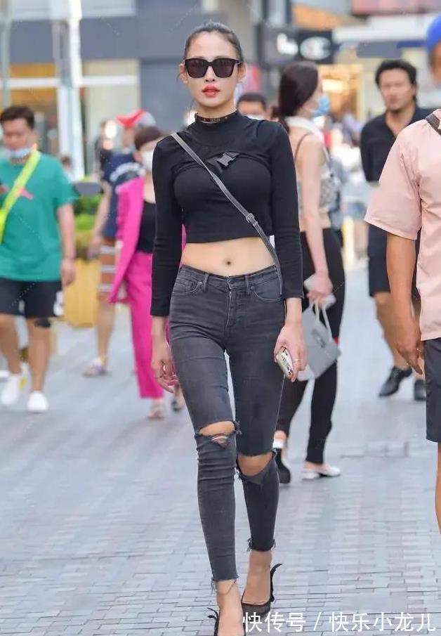 大长腿 看起来像个好妻子模样,爱上她会是多么甜蜜,想想都会整夜失眠