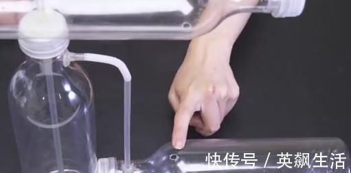 小水车|塑料瓶变废为宝小妙招，做成一个“无限循环小水车”，有趣又好玩