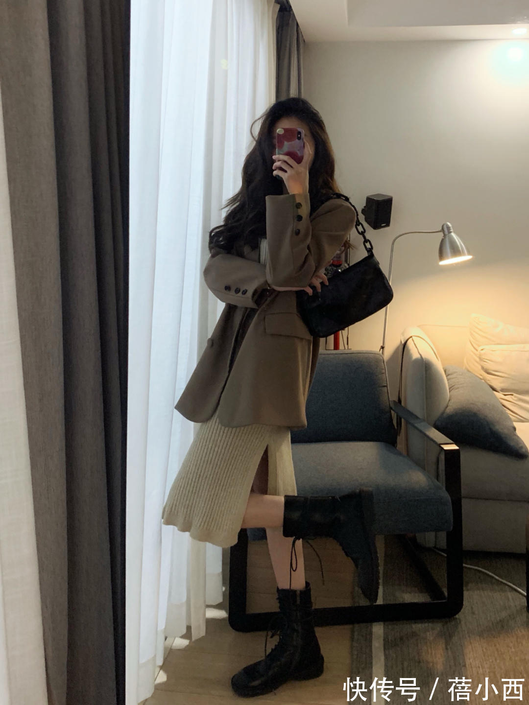 一衣 “西装外套”的高阶穿法来了,一衣多穿时髦又气质,适合秋天穿搭