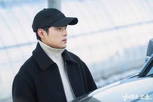 刘在石眼光真好！请来两位热剧主演，助力《闲着干嘛呢》收视大涨