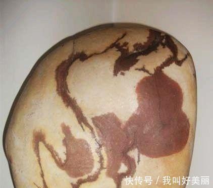 石头|黄河石奇石中最美的石头,文玩圈,找不出比它更美的石头了