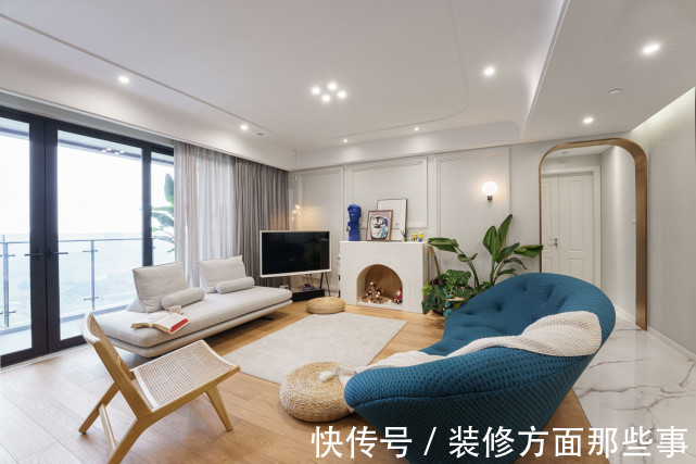 衣帽间|175平现代四居室扩充大中厨,打造儿童套房