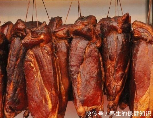 晾晒|腊肉不用熏制,牢记这4点,做的腊肉久放不坏,腊味十足,真香!
