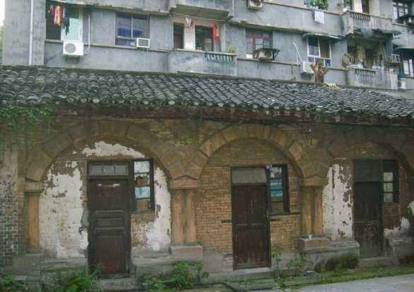 陆军|国军这位陆军上将，人送外号“瘟猪”解放战争时死在几个民兵手中