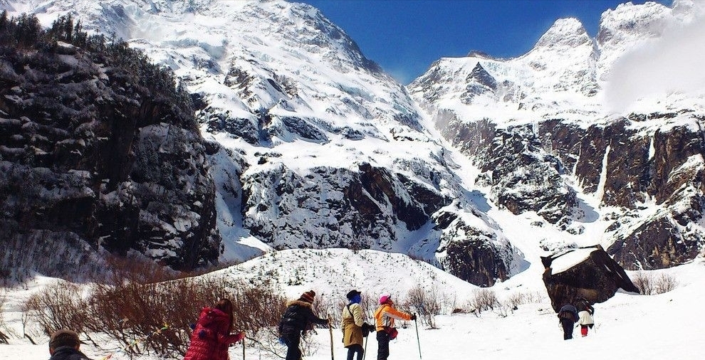 中日|30年前，17人攀登梅里雪山，当地住民先反对后诅咒，登山队全遇难