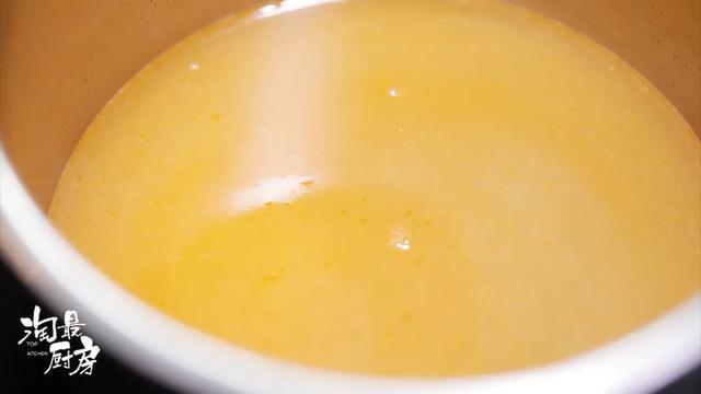 虾头别扔掉！变废为宝就2步，色香味浓金黄诱人