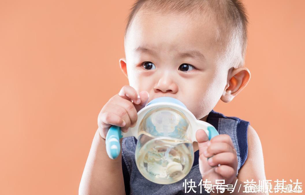 配方|婴儿喝水学问大,怎么喝、喝多少、什么时候能喝?一文带你了解