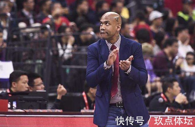 兰兹伯格|CBA第一教练下课倒计时!曾一度被高估,会超越杜峰、杨鸣