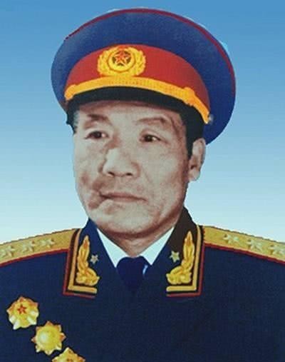 张学良|志愿军的两位参谋长,身份都很特殊,一位被称诸葛亮一位是活地图