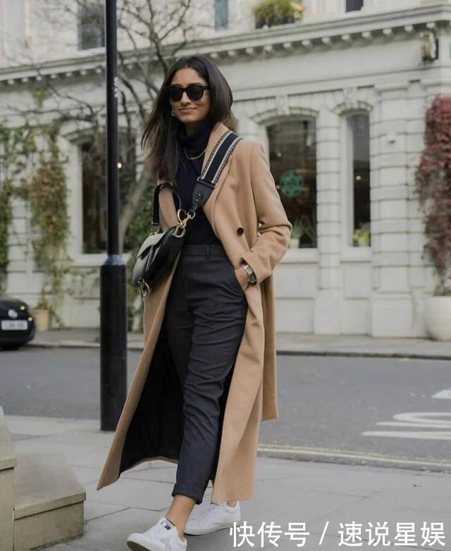 大衣配高领毛衣太普通?那是你没穿对,这么穿优雅实用又时尚