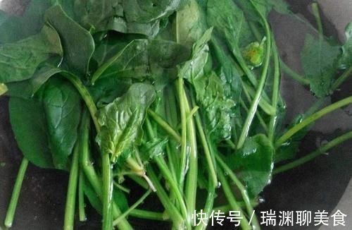 菠菜|这4种常见的蔬菜,不管再偷懒,为了健康“焯水”不能少