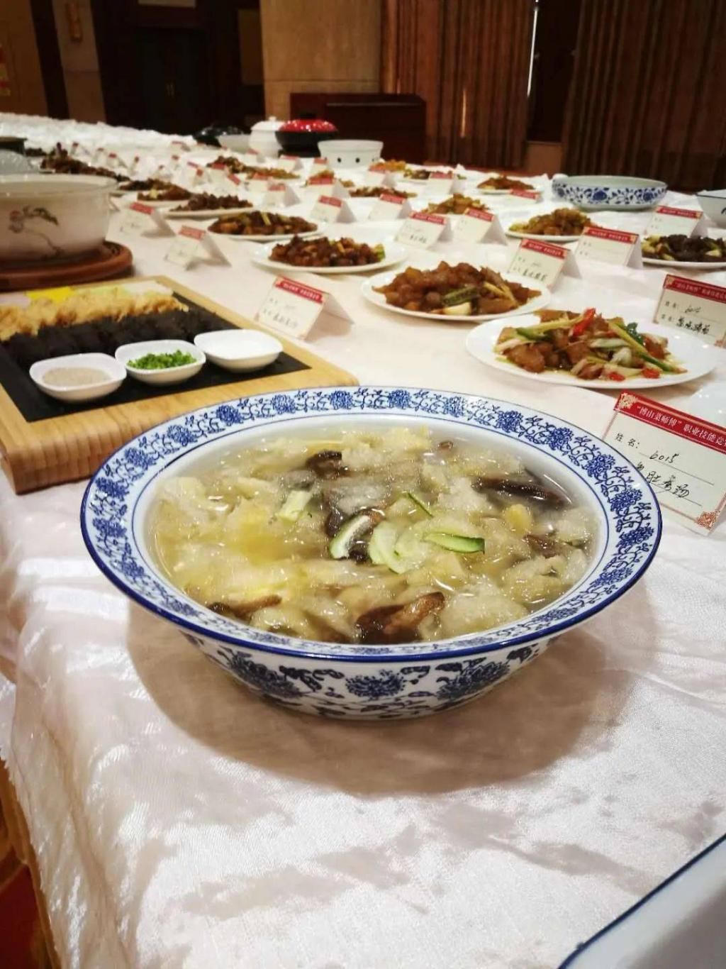 师傅|美食淄博 · “博山菜师傅”职业技能竞赛活动，在淄博饭店开赛