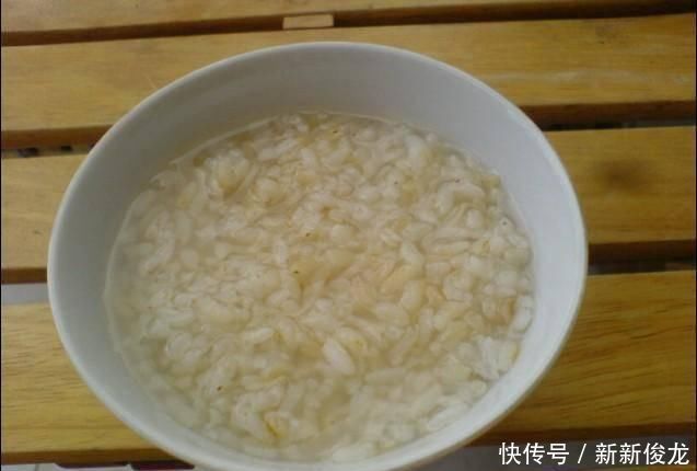 肠胃|这些食物天天吃,孩子不“体虚”才怪,医生再闹也别给,全是坑
