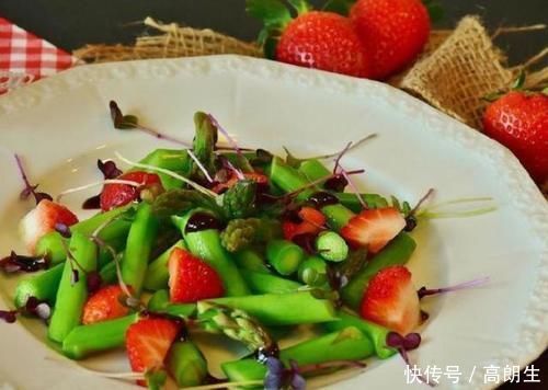 生活环境|血糖“新标准”已出,到了这个年纪,太高和太低都需要注意