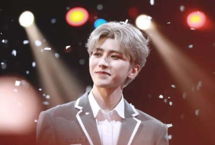 周笔畅|跑男节目时长不够，却用游玩的片段拼凑，蔡徐坤是罪魁祸首。