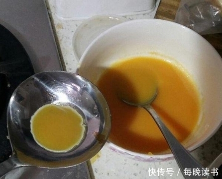 停不下来|今天教你做香香的蛋饺 我老婆经常做好吃得停不下来