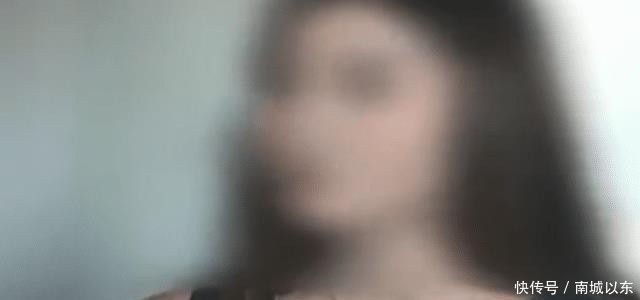 美女做激光脱毛,过程中闻到一股焦味,两天后一看手臂,女孩懵了