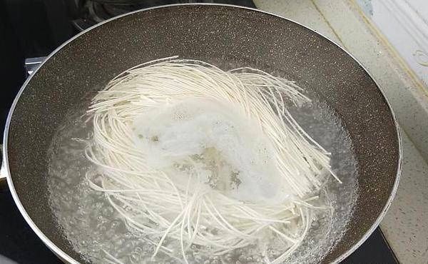 面条按照下面的做好吃
