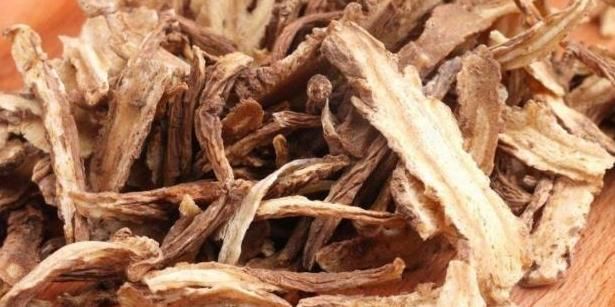 女人经期后,多吃以下6种食物,排出污血,卵巢干净显年轻