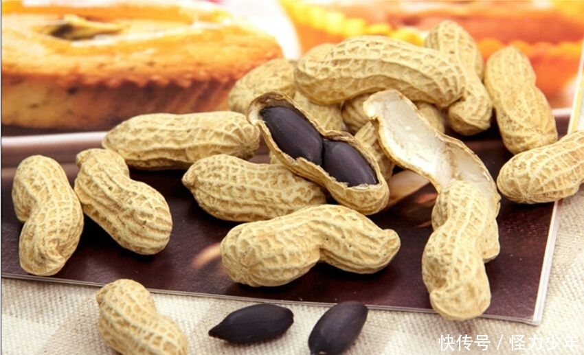 变黑|初冬后,花生和此物一起煮,防脱发,白头发慢慢变黑,越来越年轻