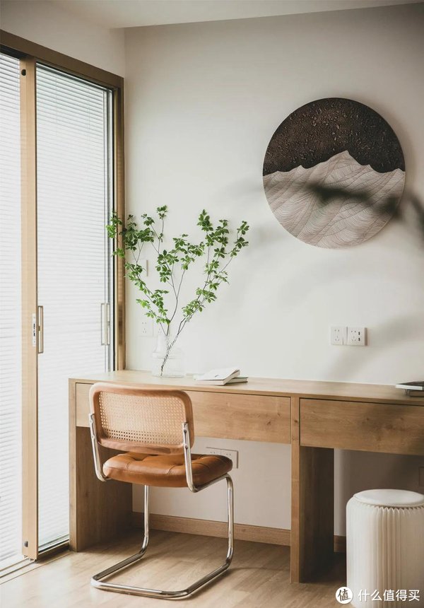 时尚|用门窗打造高级审美的「极简风格」，通透的视野简直跟别墅一样！