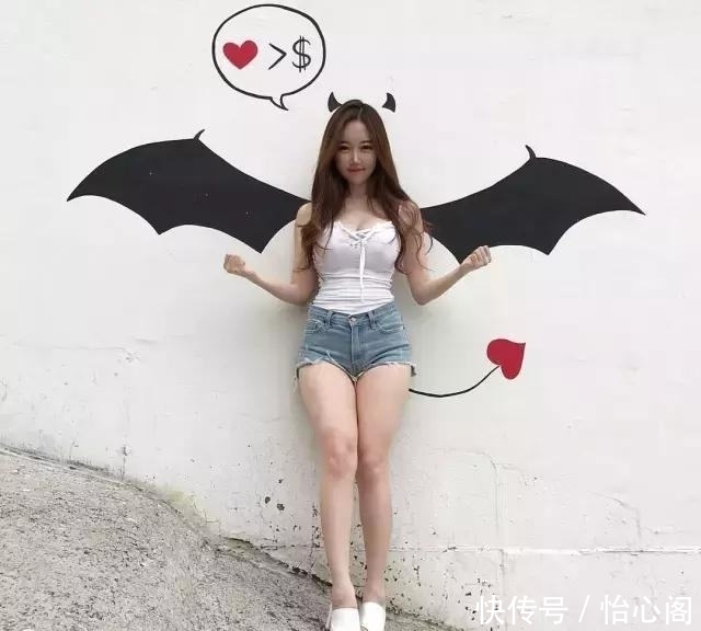 气质|街拍:气质迷人个性的小姐姐,丰腴有致,性感不失清纯很漂亮!