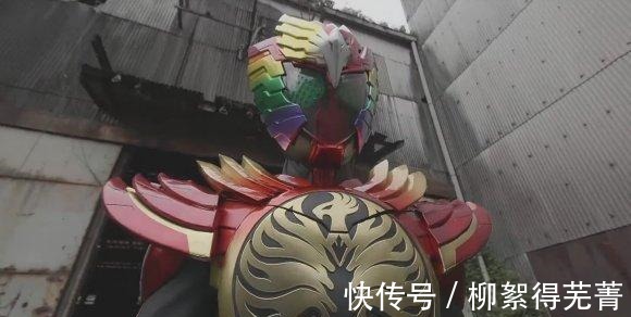欧兹|假面骑士欧兹10周年剧场版迎来4个全新皮套,王也可以切换形态!